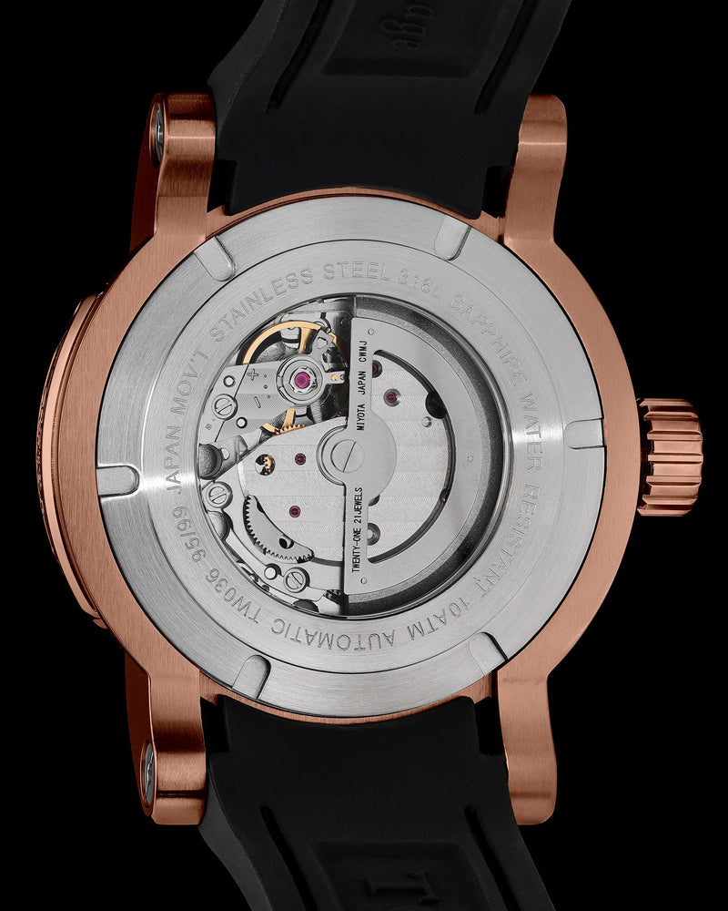 
                  
                    Load image into Gallery viewer, King TW036-D2 (Rosegold) with White Black Zirconia Crystal (Black Silicone with Leather Strap)
                  
                